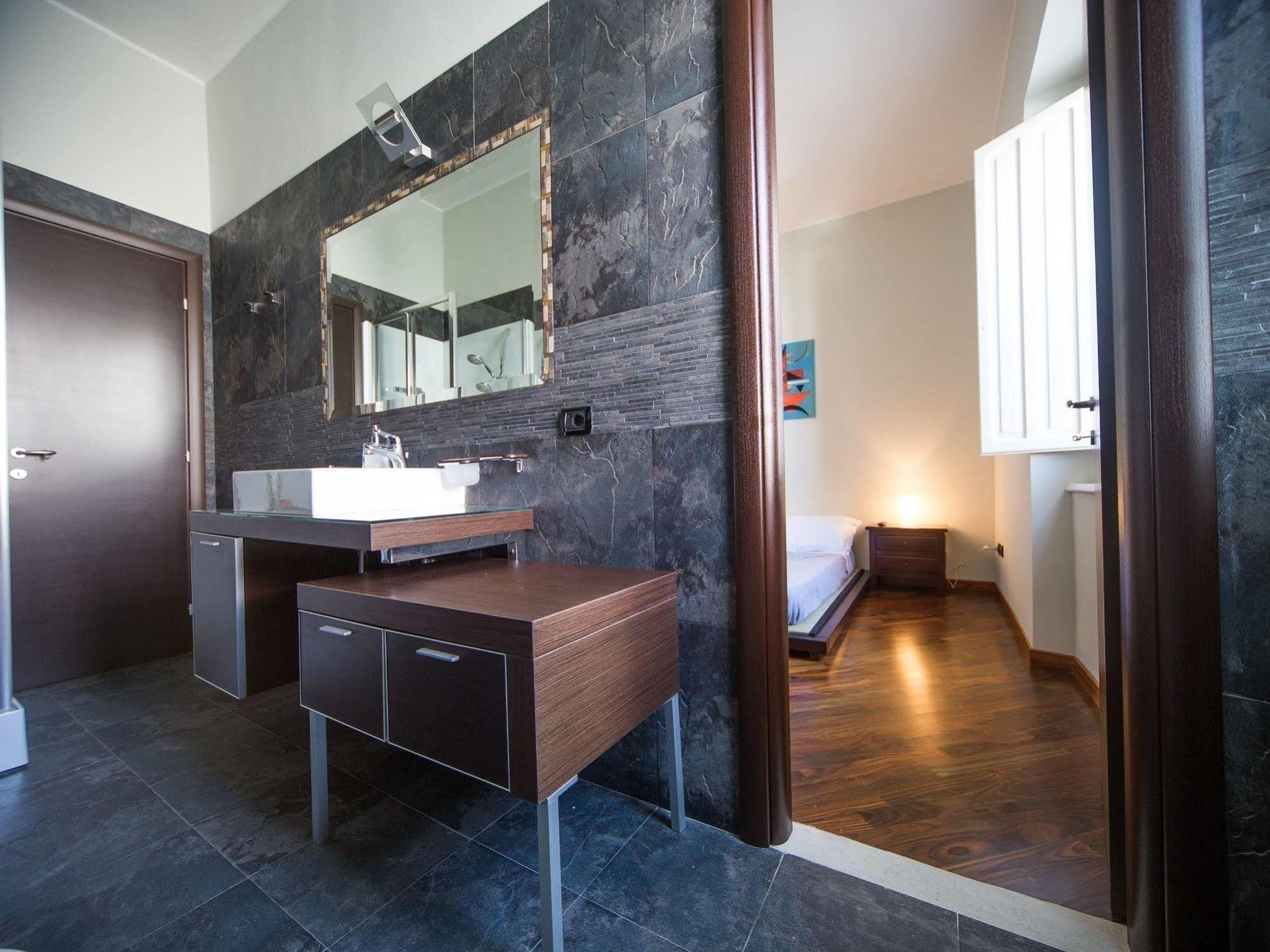 Domus Regis Bed and Breakfast Cagliari Exteriör bild
