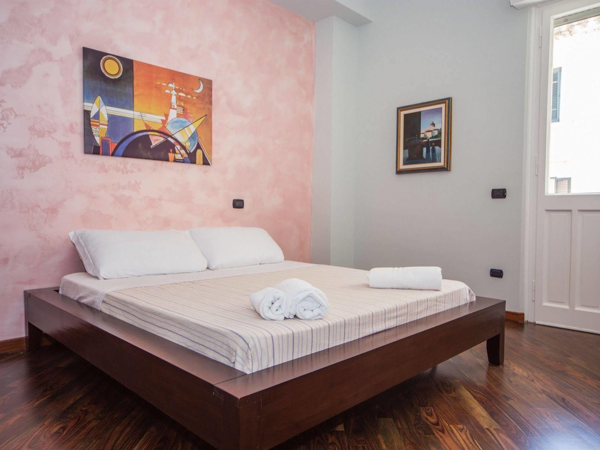 Domus Regis Bed and Breakfast Cagliari Exteriör bild